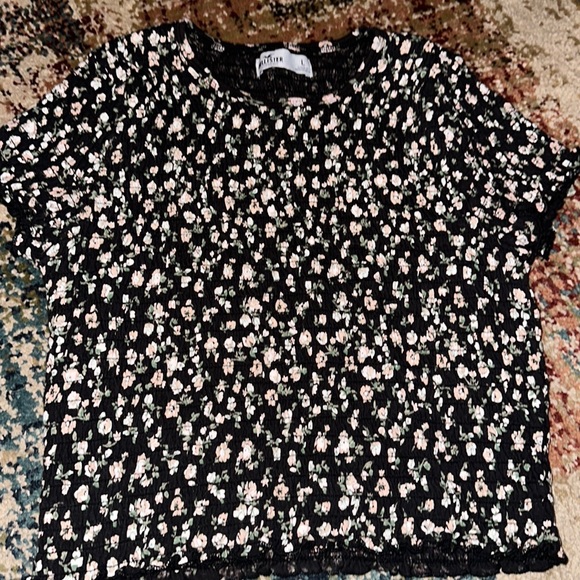 Hollister Tops - hollister stretchy ribbed baby tee